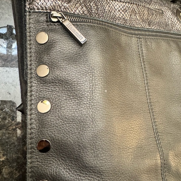 Hammitt- Montana Reversible Crossbody- Large 🖤 - Picture 3 of 11